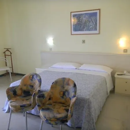 Grand Excelsior 호텔 4*