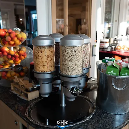 호텔 Grand Excelsior 4*