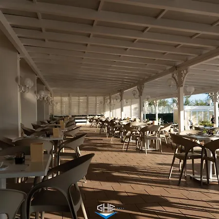 Grand Excelsior 세니갈리아