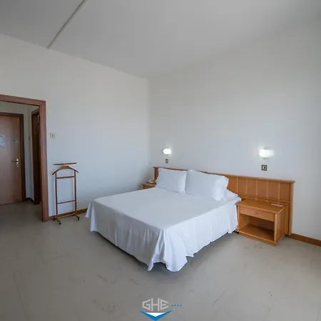 Grand Excelsior Hotell