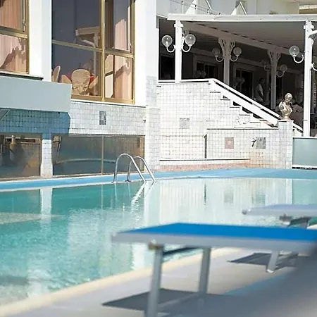 Grand Excelsior 4* Сенигаллия