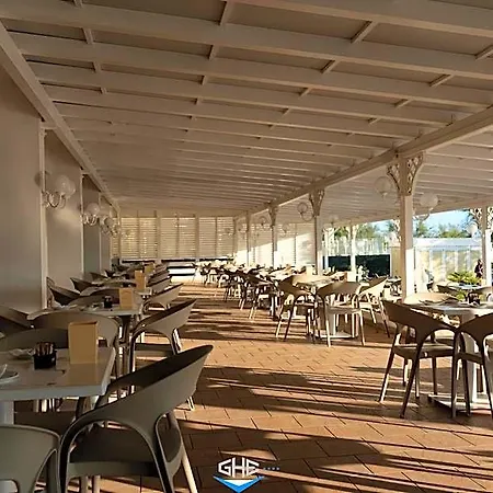 Grand Excelsior Hotel 4*