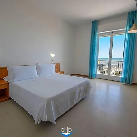Hotel Grand Excelsior 4*